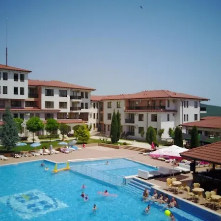 Harmony Hills Tomovi F43 Rogachevo