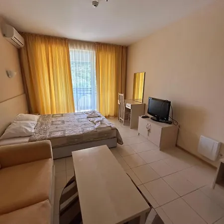Apartment Harmony Hills Tomovi F43 *